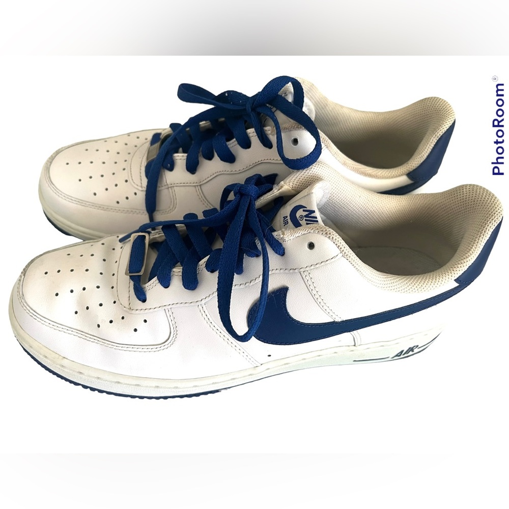 Men’s Nike Air Force 1 2007 white/blue size 10